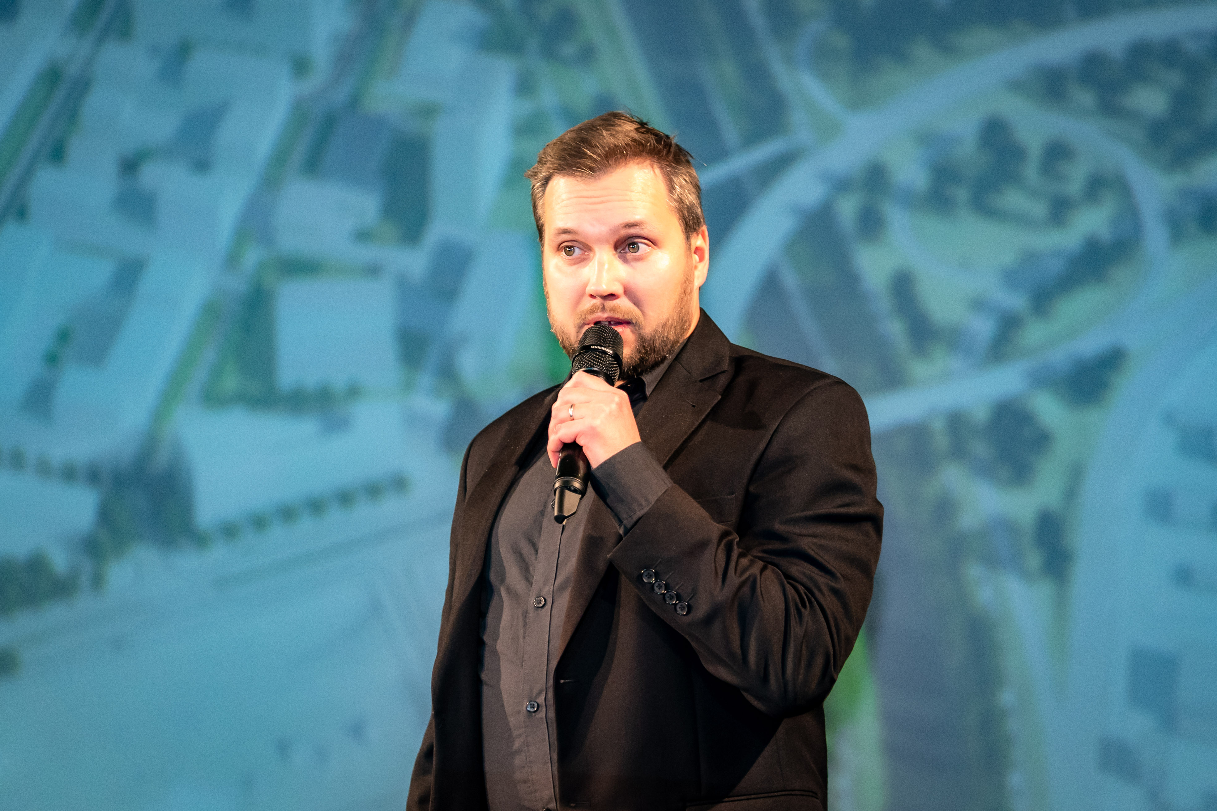 Verejna Prezentacia Nove mestske centrum Hornad - UHA-3